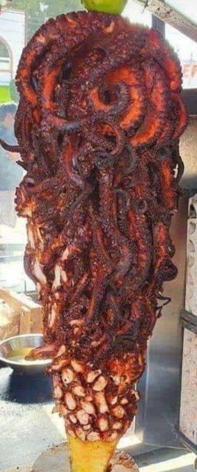 guadaloeches's tweet photo. Vecna después de la ola de calor
#strangersthings #quegrachicho https://t.co/3o5Pt8rF5W
