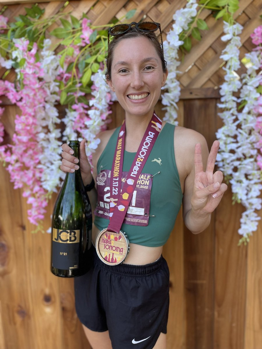 BiophotTeam's tweet photo. Congratulations to group member Kylie Trettner who came in 2nd in the women's division in last weekend's Napa-2-Sonoma Half Marathon!! 🍾🥂🏅

#PhDlife #PhDchat @USCViterbi #Engineers https://t.co/OQM0siINFI