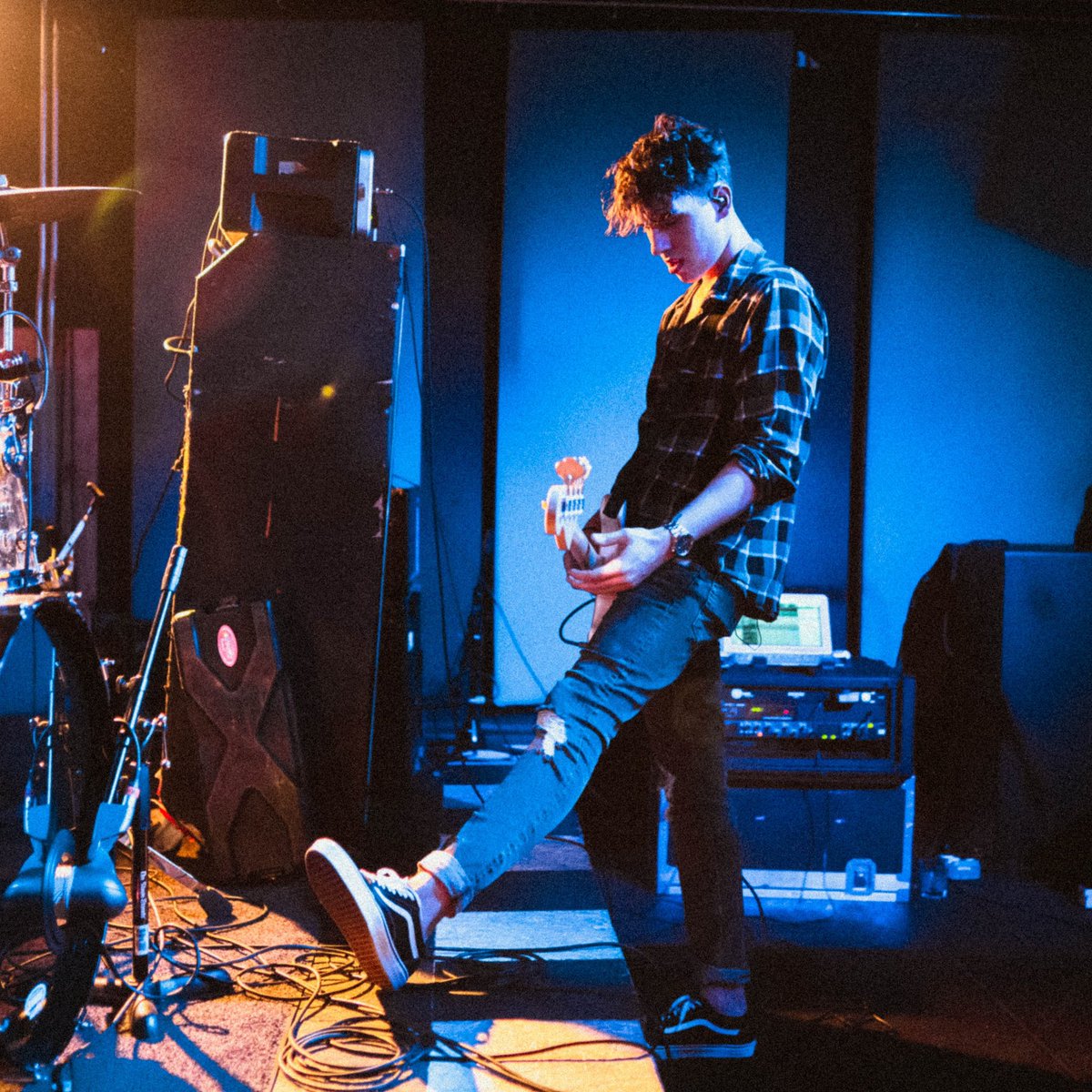 COMMENT YOUR IDEAL SET LIST FOR TOUR