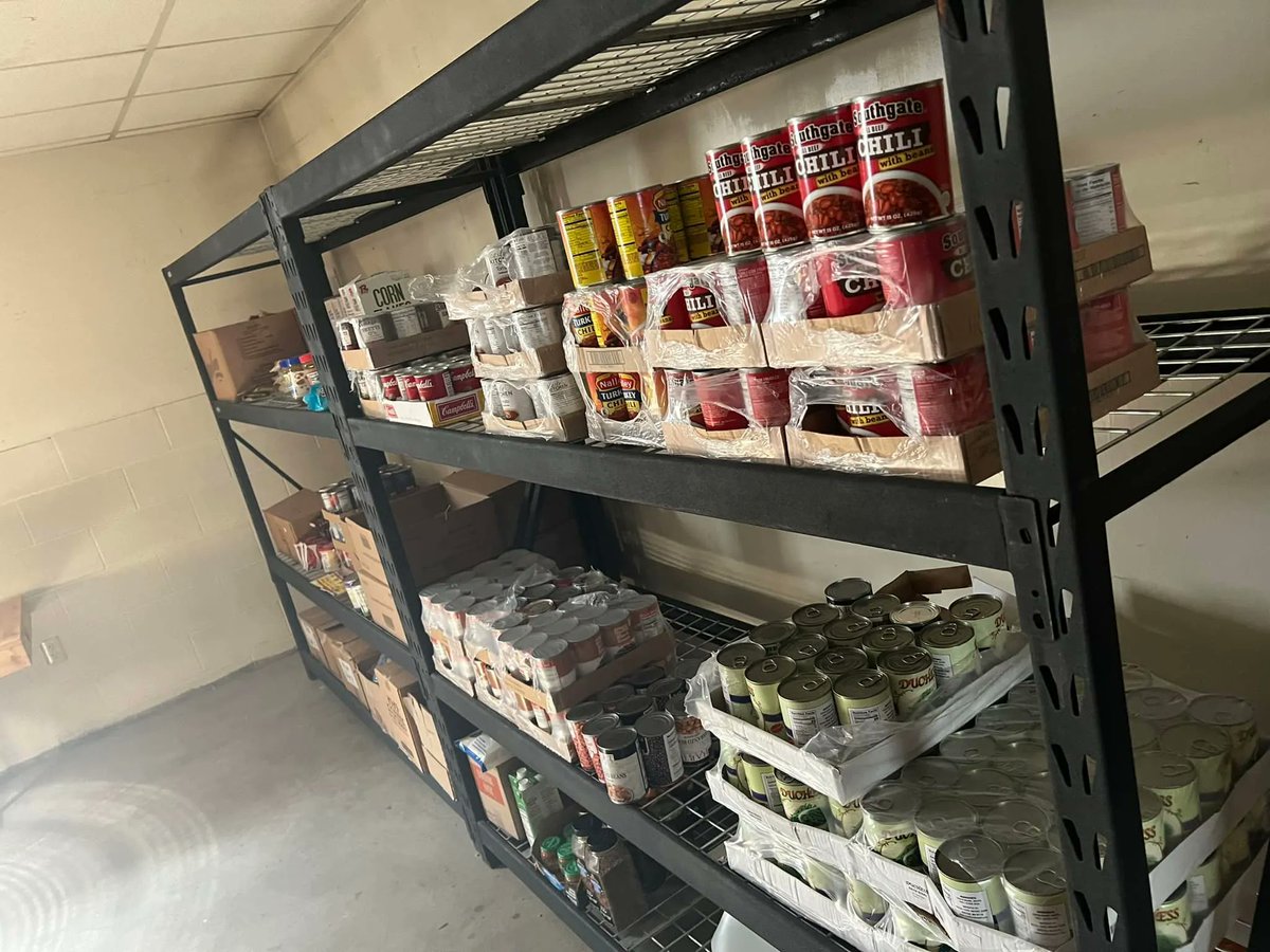 PrinceNwankudu's tweet photo. Join us for the OPEN HOUSE FUND RAISER of The Anchorage food pantry now serving the midtown and also South Anchorage Saturday July 23RD @3pm
Where; 4317 Maclnnes st, Anchorage 99508
Please donate and click below
https://t.co/e5r8NgpeS4 https://t.co/8T8kPDd6dM