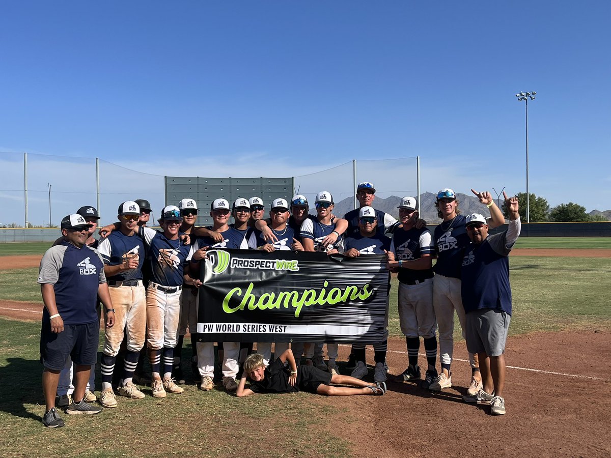 BoxBase1's tweet image. Your 2022 @ProspectWire World Series West champions. We couldn’t be more proud of this group. @JeffcoAthletics @CHS_Rebelbasebl @Rebel_Athletics @RebelballCHS @baseballjoe @pbrcolorado