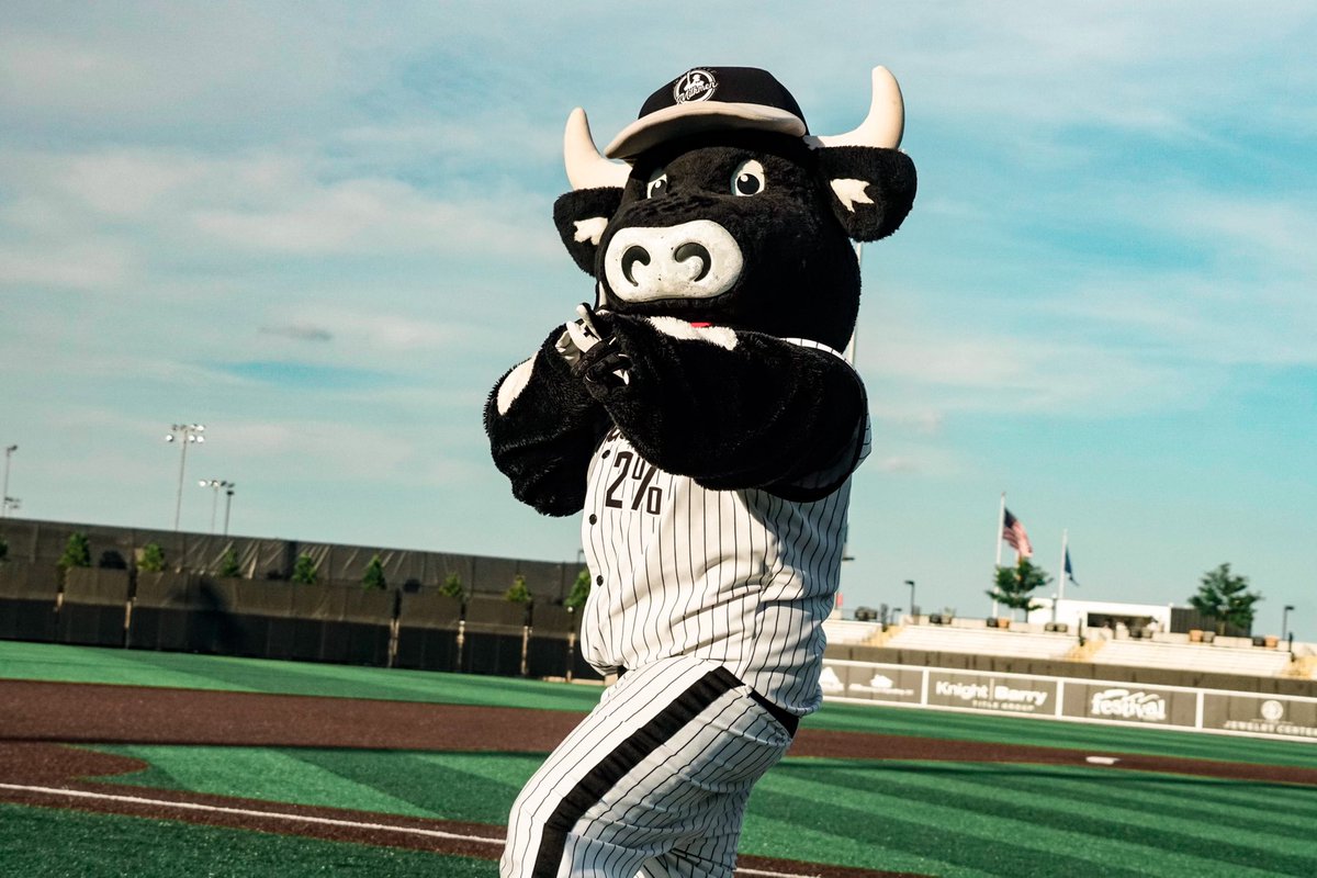 MKEMilkmen's tweet photo. The boys are back in town 😎⚾️

Tonight’s game is presented by Texas Roadhouse! https://t.co/z9FkAm8LQ3