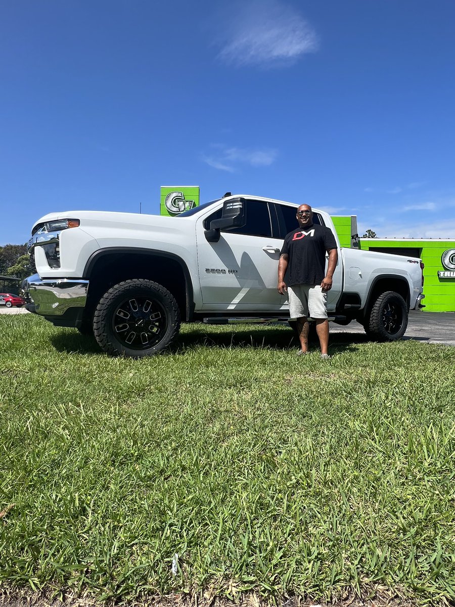 DMcGrewJr26's tweet photo. Flew to Florida to pick up the boys new truck. While there I got him a late birthday gift. Some new wheels and tires. Hope you keep working hard buddy#dadlife4real https://t.co/4hQvGa9Crv