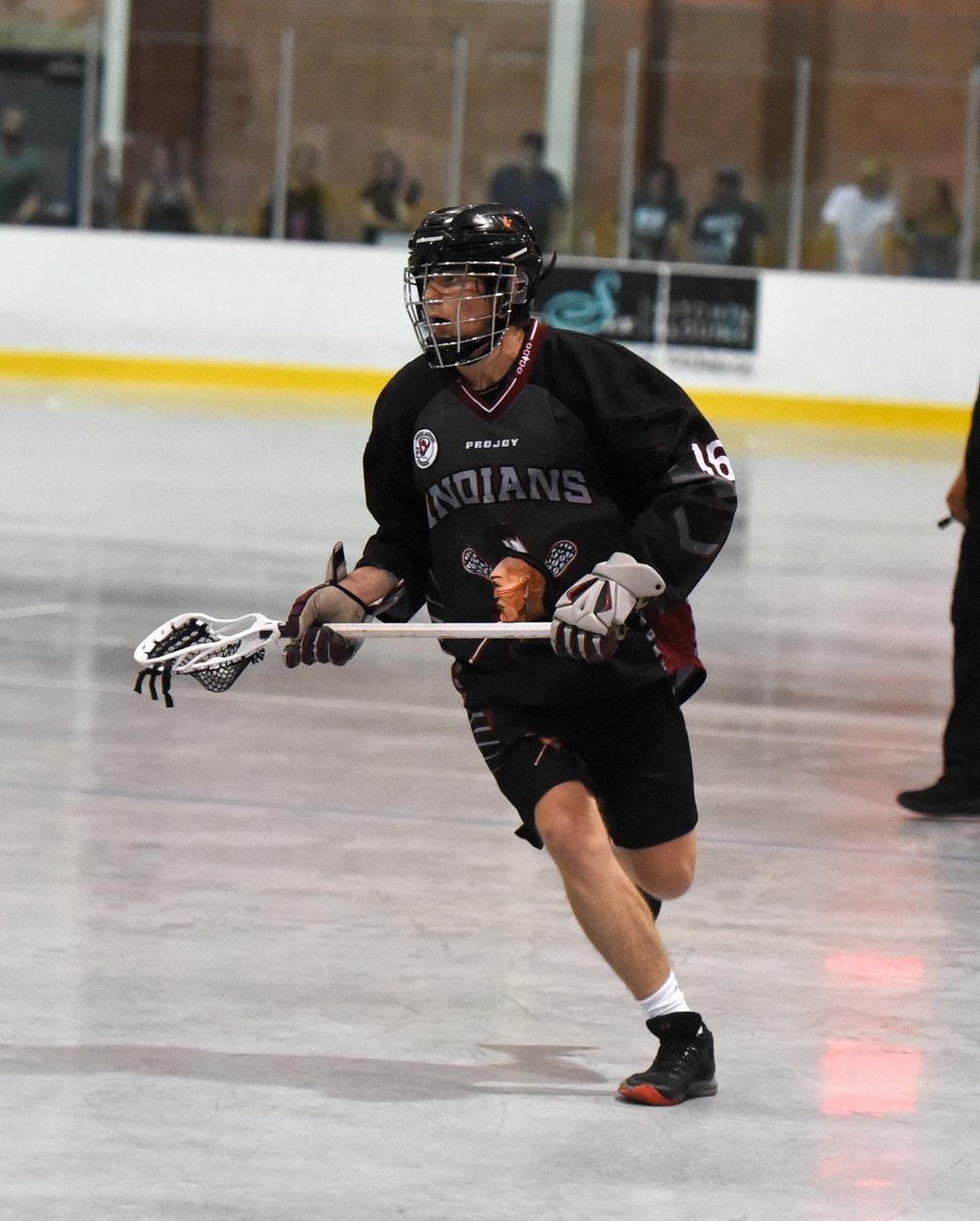 nanticokephoto1's tweet photo. Akwesasne Indians advance to the conference championship against Nepean Knights. #lacrosse #lax #junior #b #boxlacrosse #akwe #junz #ola https://t.co/m3OzhImlS4