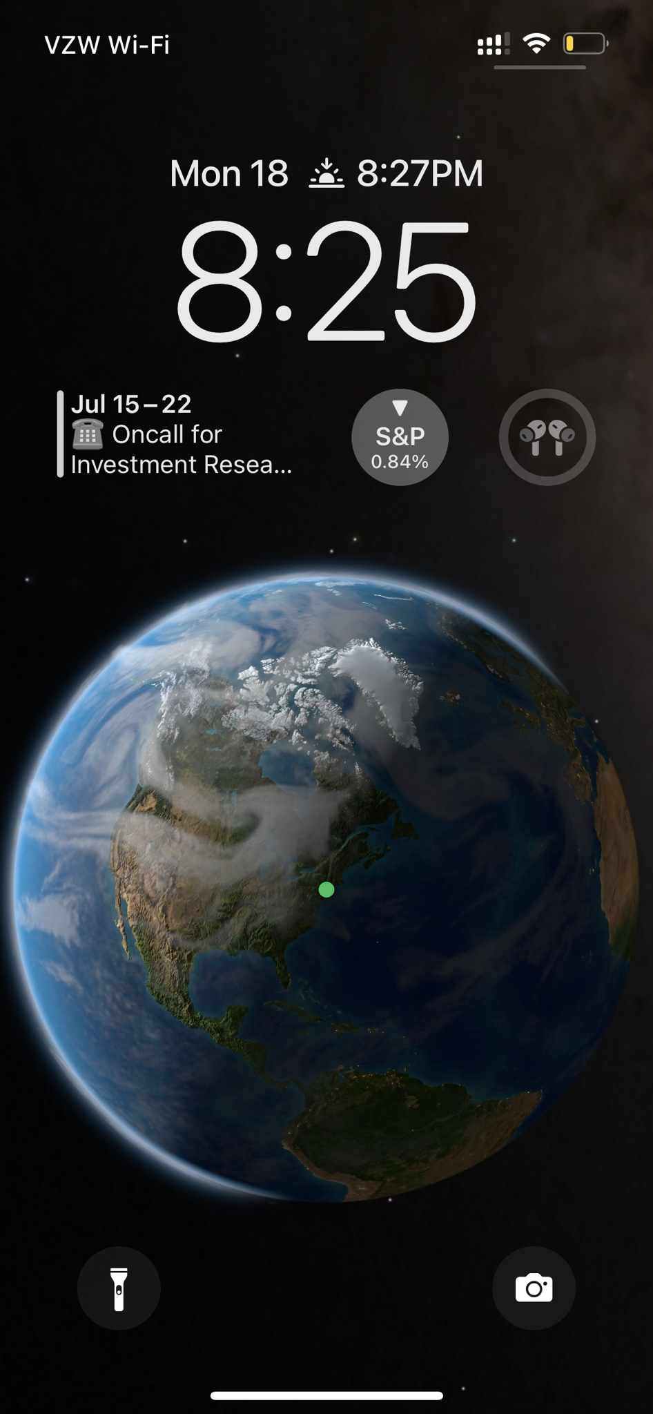 iOS 16 How to Set a Dynamic Astronomy Lock Screen Wallpaper  MacRumors