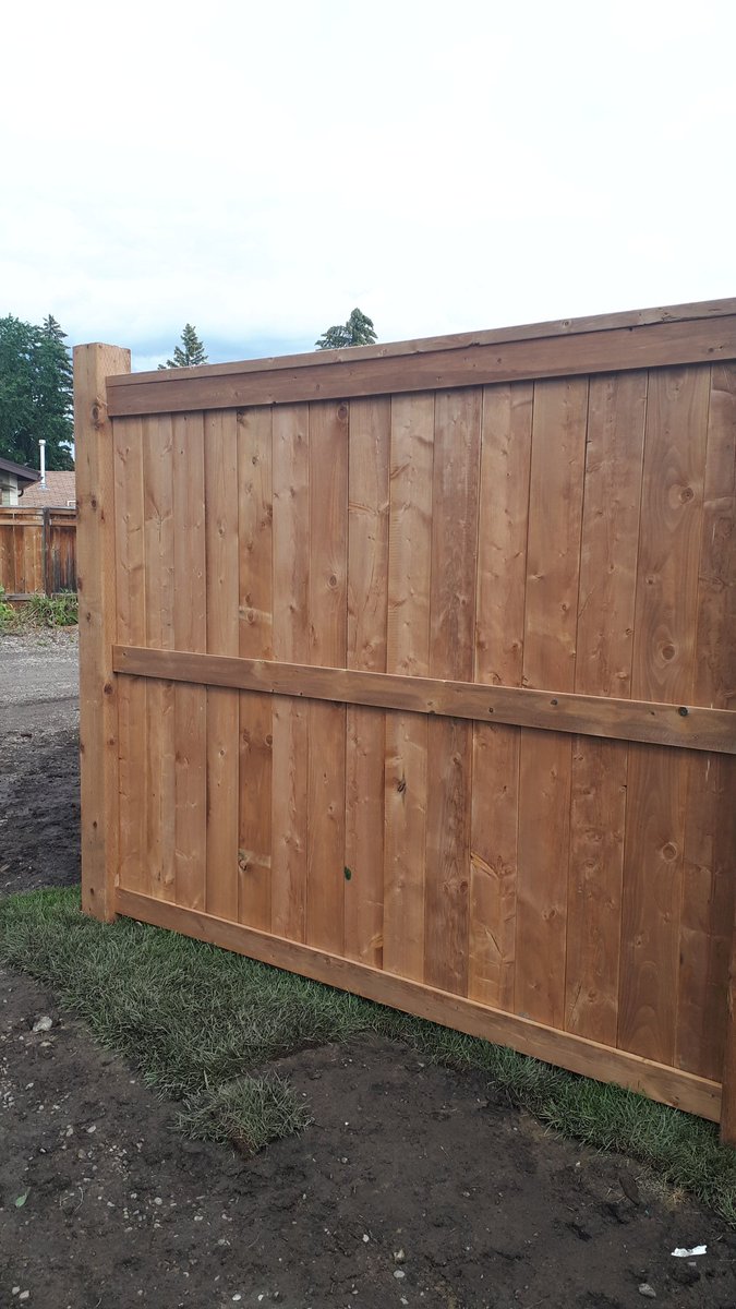 LindaMywaart's tweet photo. Not ready for our own TV show yet, but our son is pretty pleased with this fence we've been building with him #landscapemakeover #workingwithkids #blessed #summer https://t.co/NIWvn7sX4A