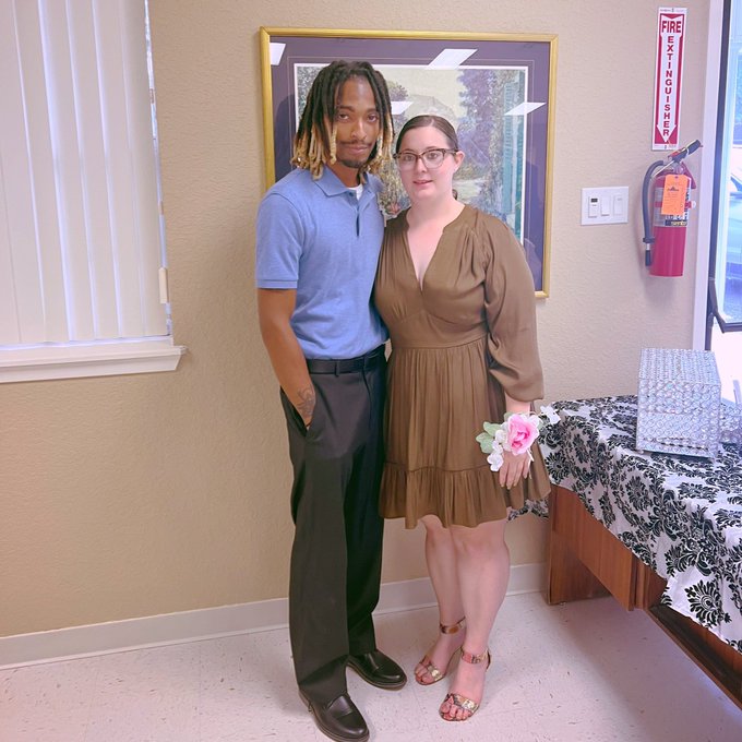 🎁 https://t.co/1z3uC2Kyoh