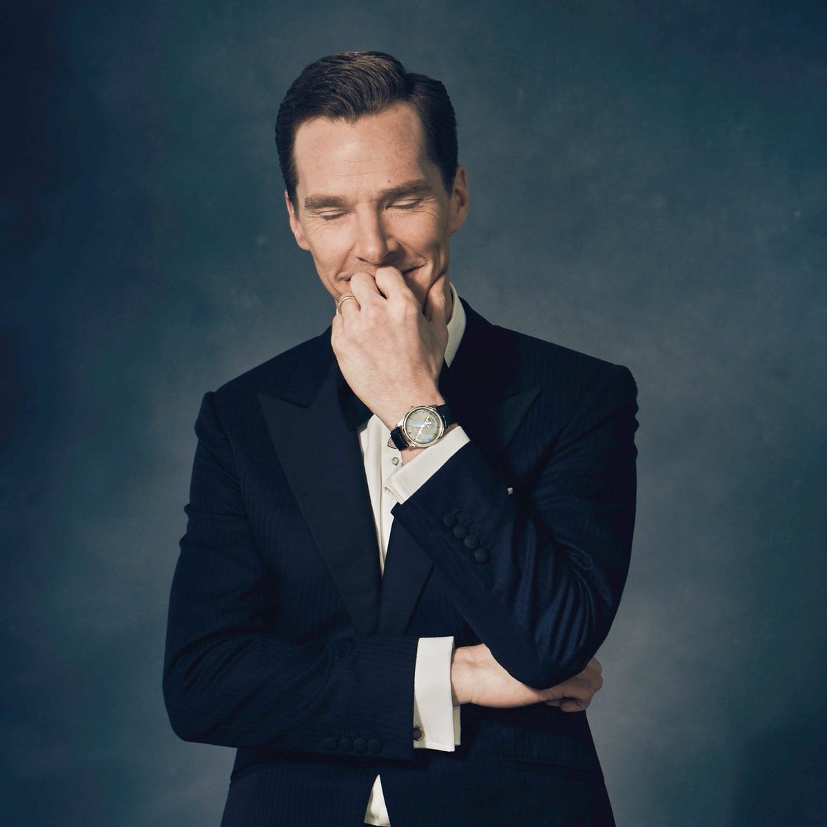 yabi_mv's tweet photo. #HappyBirthdayBenedictCumberbatch
#PhotoBatch
#ใใใใฃใฏใใปใซใณใใผใใใ
#ใใๆง่ช็็ฅญ2022
#ๅฏๆใใฏๆญฃ็พฉ https://t.co/4pnmQpRRg2