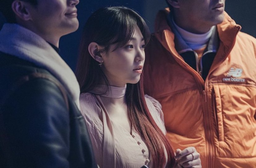 미이이나아아! tweet media