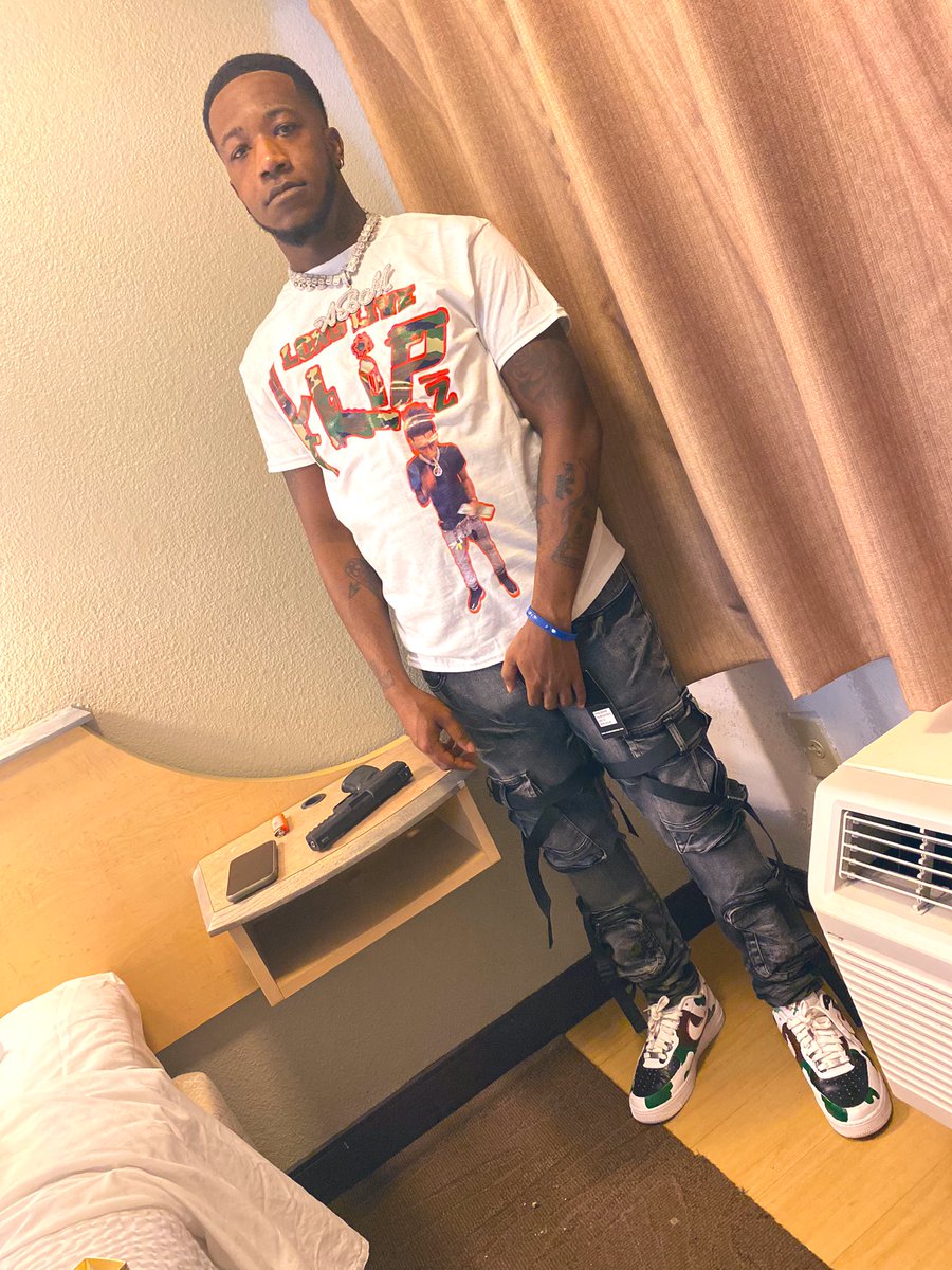 abm_bang's tweet photo. “Forever purging in my city❗️🌪 I done laid down so much law😅🩸✍🏽”
#BIGABM🧠💰
#LongLiveMyDay1s❗️🕊
#BangBiz✅ https://t.co/KMOn6QixNS