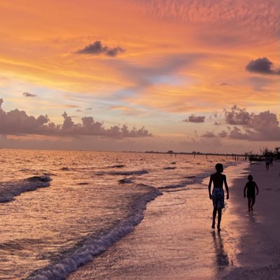 ddross19's tweet photo. #NewProfilePic https://t.co/53MFBvy8WD