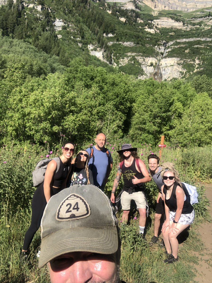anarchy_bus's tweet photo. If you gonna do a NRO in Utah you gonna hike to a waterfall and do the longest zipline in the country! @BritneeWorkman @LLeBaron @SundanceResort @Chilis #restaurantingisfun https://t.co/awLGxKZIwq