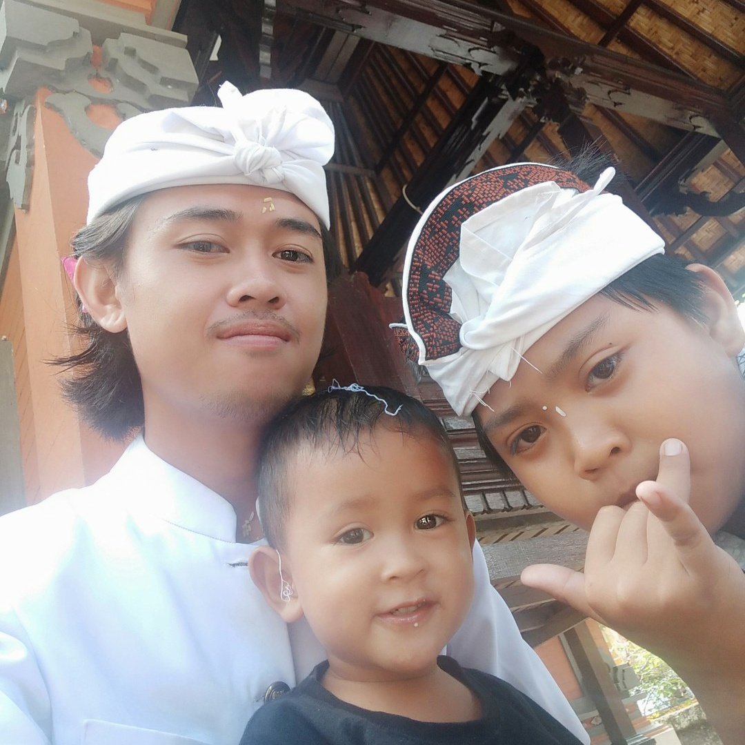 FajarWyn's tweet photo. #NewProfilePic https://t.co/EbPXhi3z2E