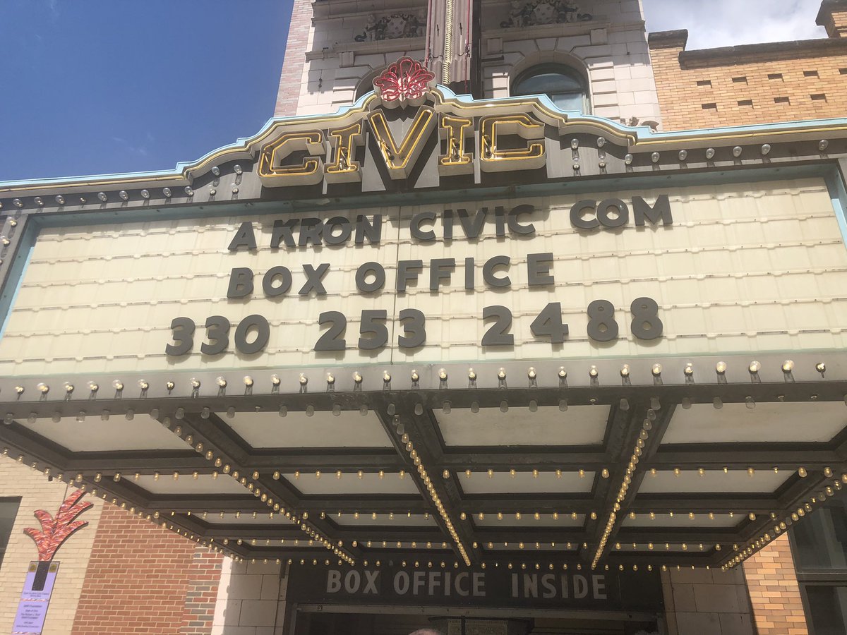SirMaejorATL's tweet photo. I attended the funeral of #JaylandWalker, it was emotional listening to his friend & family speak about the young man he had become. I am here to affirm that black lives do matter and we must fight and demand Justice for the murder of Jayland #akronPD #akronprotest #akronpolice https://t.co/5MXVhYyeg7