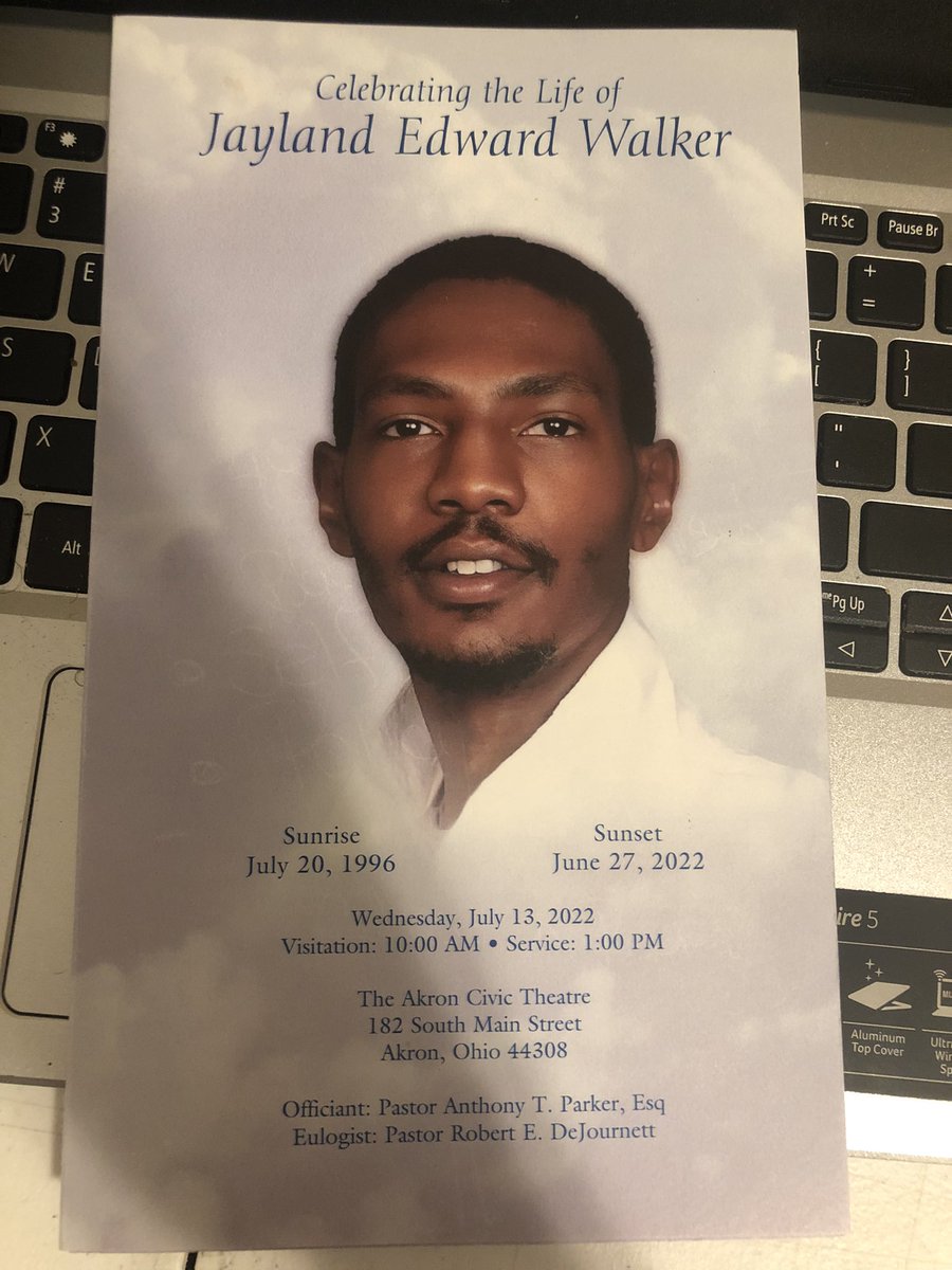 SirMaejorATL's tweet photo. I attended the funeral of #JaylandWalker, it was emotional listening to his friend & family speak about the young man he had become. I am here to affirm that black lives do matter and we must fight and demand Justice for the murder of Jayland #akronPD #akronprotest #akronpolice https://t.co/5MXVhYyeg7