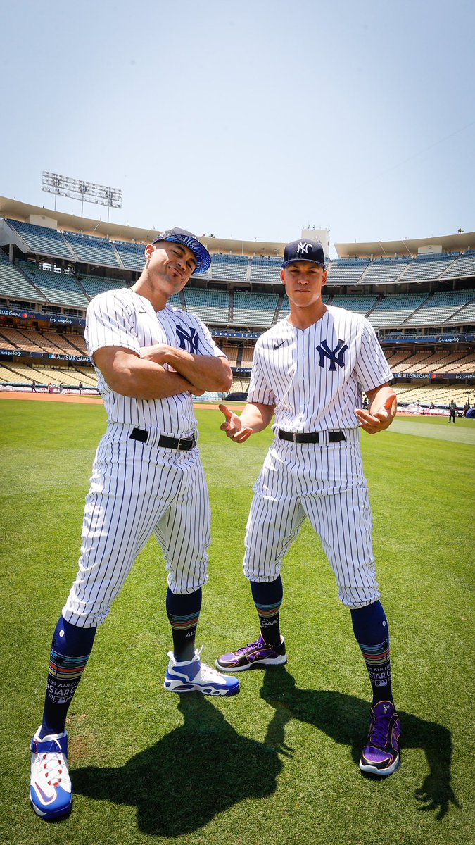 Yankees's tweet photo. @AKGrinners @Giancarlo818 @TheJudge44 https://t.co/RH6ifqazW8