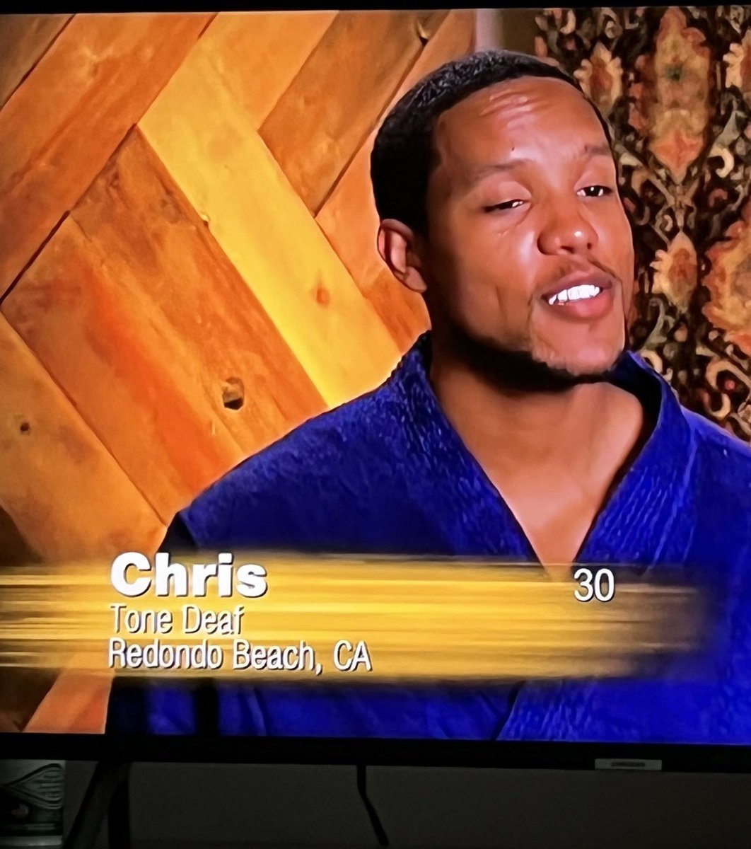 RomiKnight's tweet photo. The bachelorette producers are savage this season #TheBachelorette https://t.co/DPj8l7fjkz