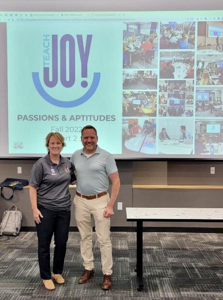 TechsanTai's tweet photo. Passions + Aptitudes #TeachJoy Training of Trainers #smellslikepotential #AYO @mesquiteisdtx https://t.co/rEQchvnEsW