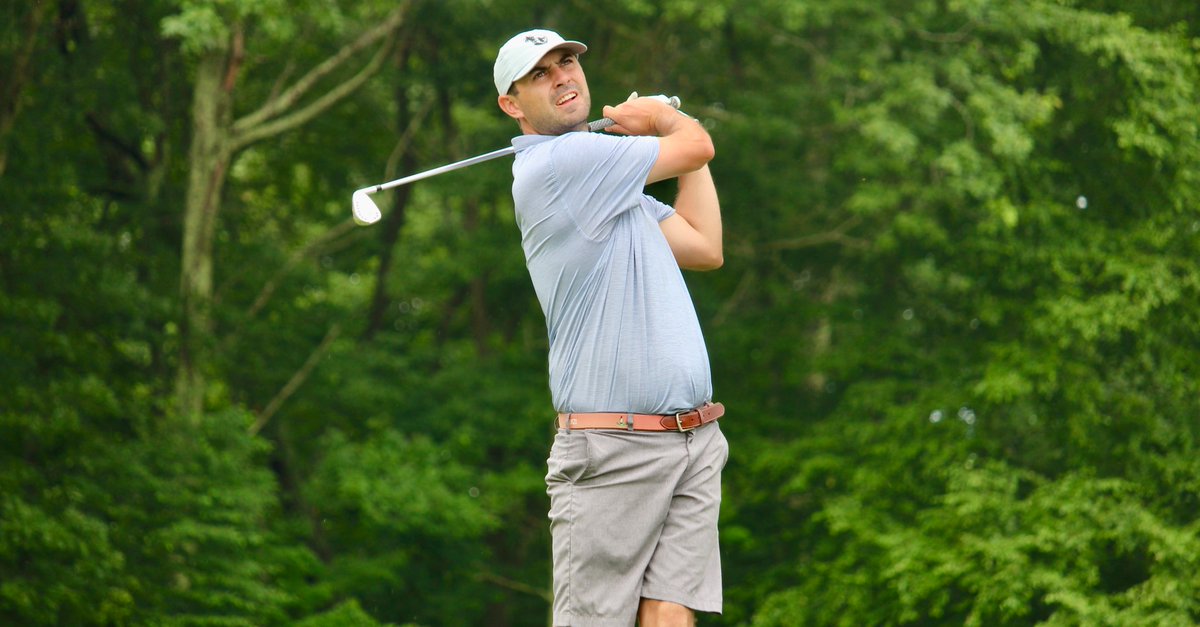 NEGA_Golf's tweet photo. RECAP: @rstimets, Elias Kennon and Joe Harney share the Round One lead of the 93rd #NEAmateur at Alpine Country Club (RI).

Stimets and Harney found success on the greens, while Kennon is relying on a new mental attitude to help him reach his potential.

https://t.co/4aIQzE2waN https://t.co/UdrFe6IOce
