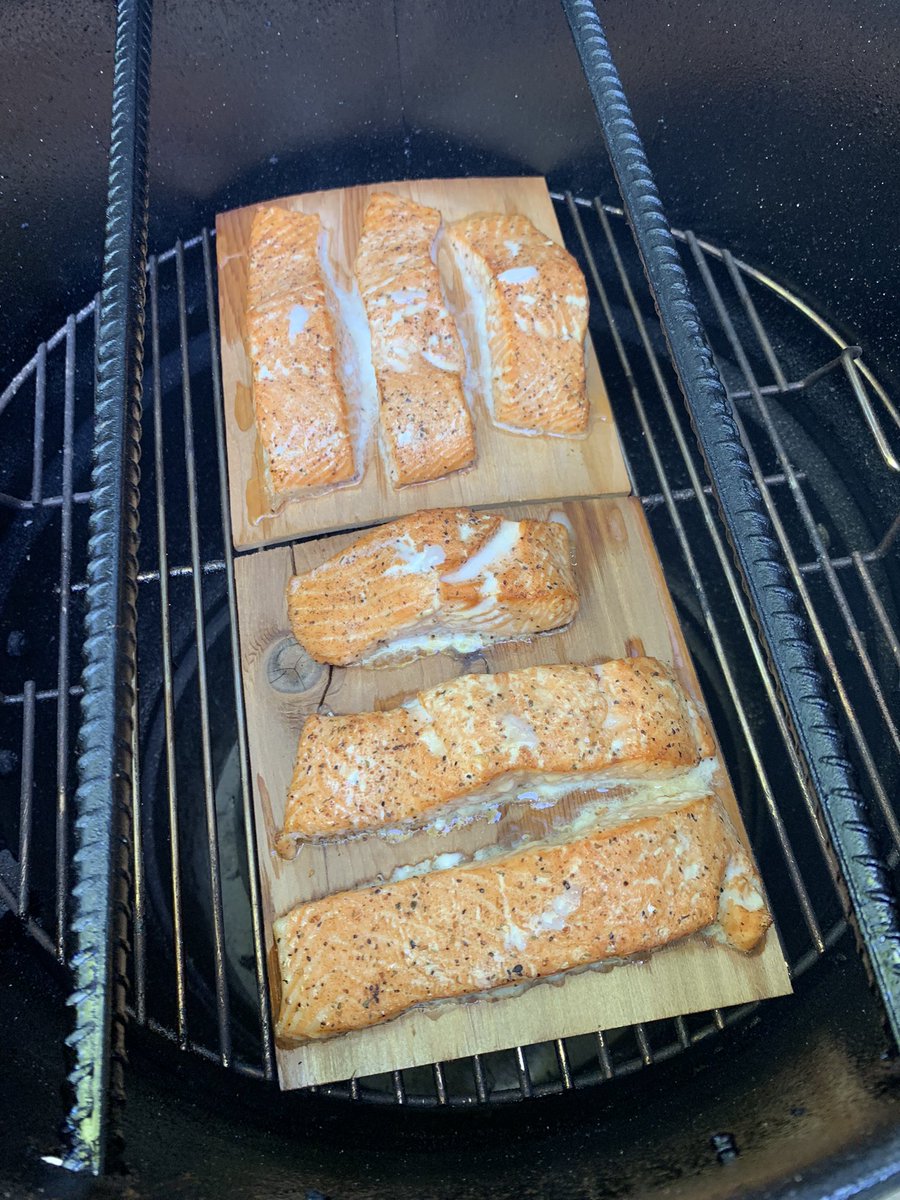 darinchartier's tweet photo. Smoked Cedar Plank Salmon courtesy of @PitBarrelCooker for dinner tonight! Turned out really nice and so easy to prep and prepare in the barrel. https://t.co/1cf6d3zfmS