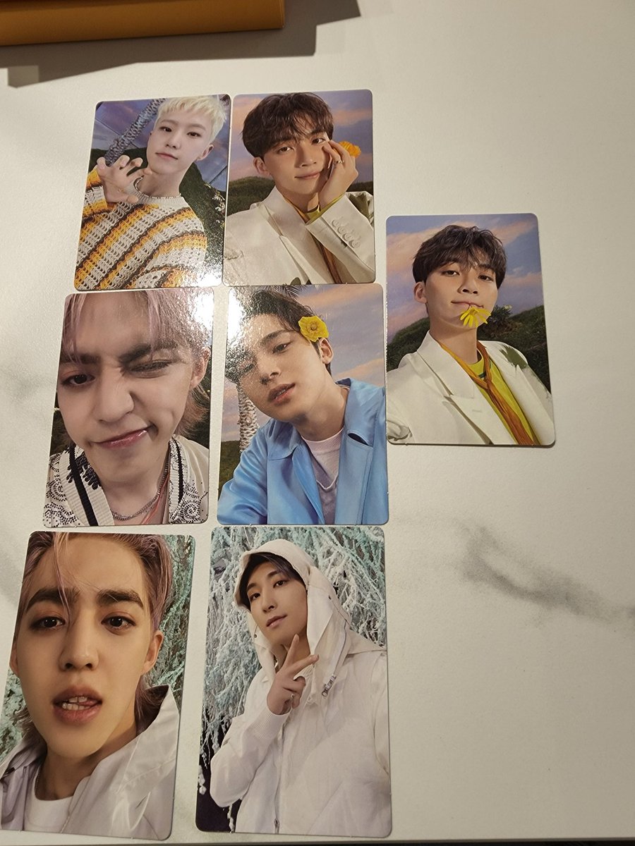 나 합정 비트로드 와서 깡했는데
진심 미쳤어ㅜㅠㅠㅠㅠㅠㅠㅠㅠㅠ 키트 정하니 나오고ㅠㅠㅠ 비트로드 승처리 무한제공사건 일어나는중...