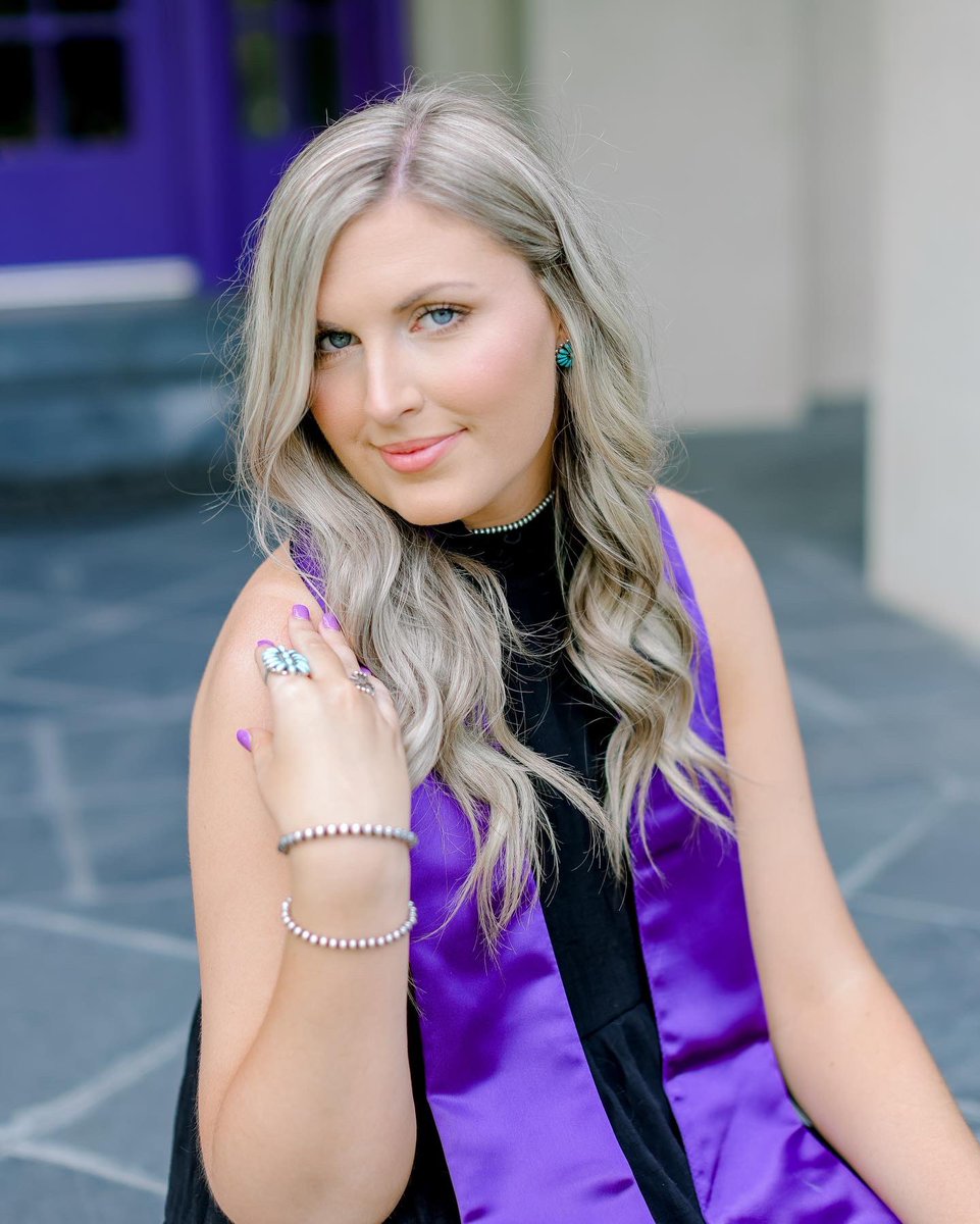 SydneyHowell28's tweet photo. Stephenville, Texas will always have my 💜 https://t.co/mrOzo2JsAW