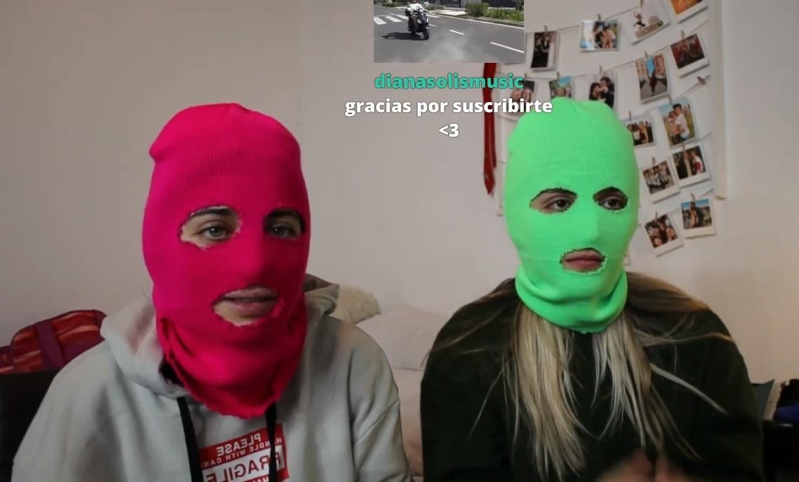 NotfakeSM's tweet photo. Que raros están cosmo y Wanda https://t.co/o09RGdxPZo