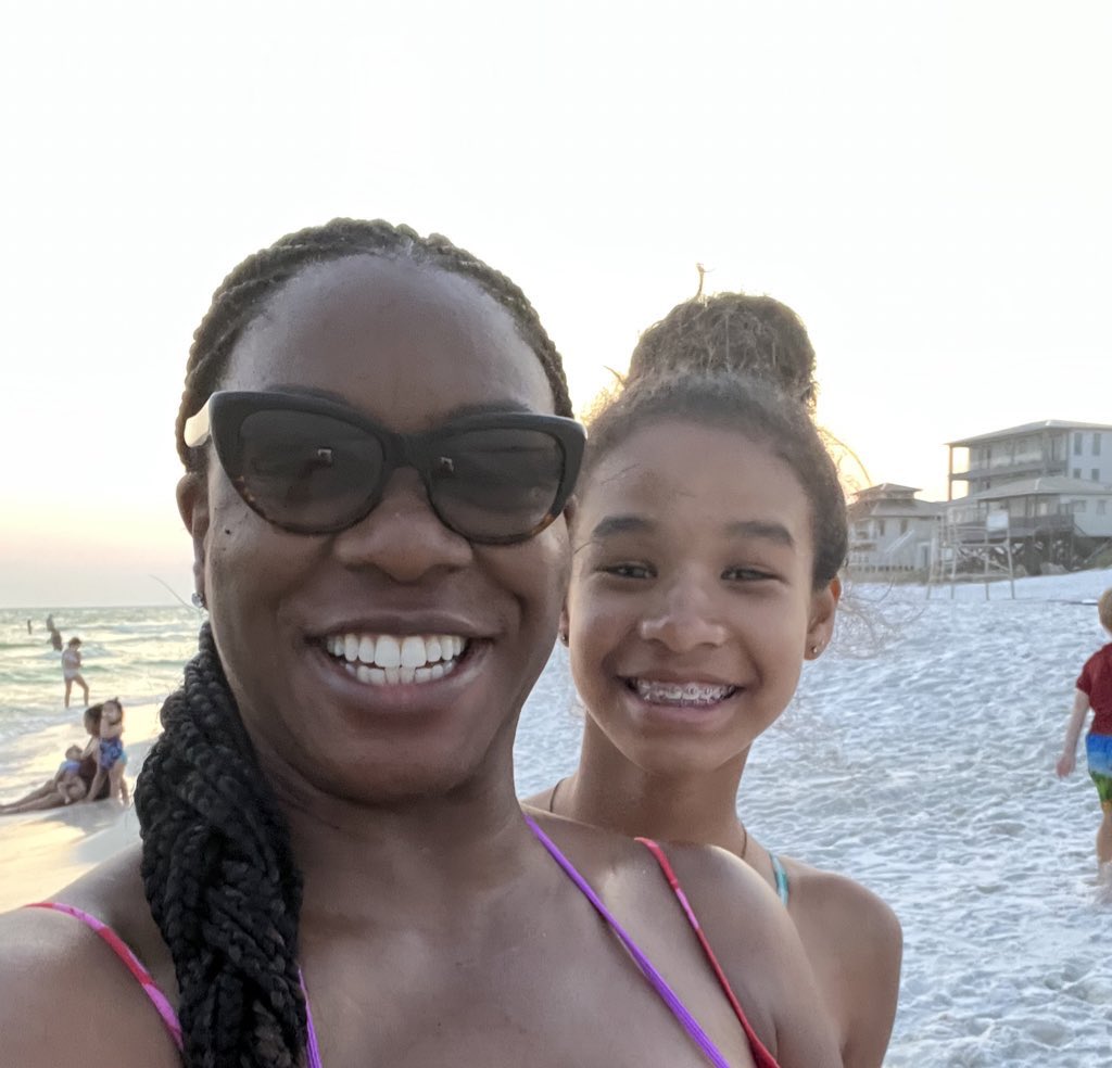 Soaking up the sun at the beach in #Florida ! 🏖😎<a href="/AmeliaIslandFlo/">Amelia Island, Florida</a> <a href="/VilanoBeachFL/">Lyneska Medina</a> <a href="/mypcbeach/">PanamaCityBeach.com</a> <a href="/DestinFWB/">Destin-Fort Walton Beach</a> #Summer2022