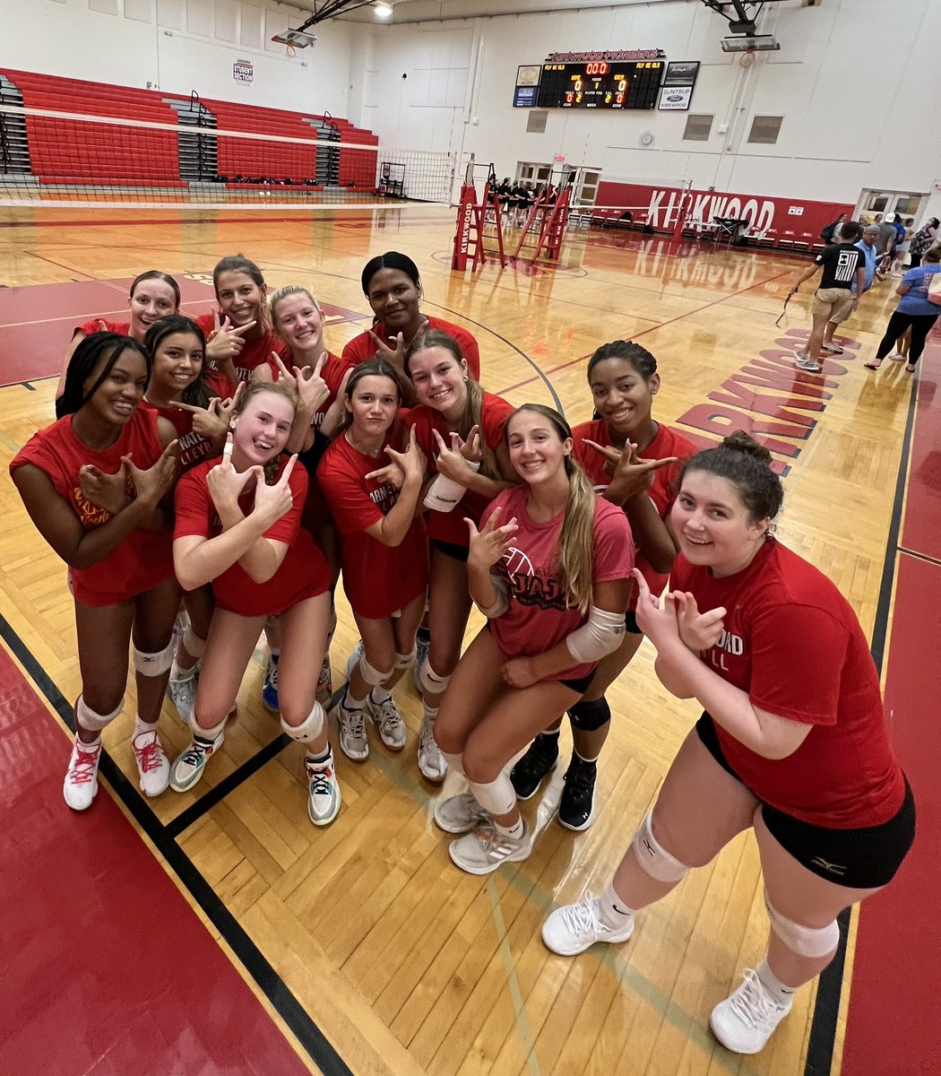 IWA Volleyball goes 3-0 in Kirkwood league again! Wins against kirkwood, ladies &amp; Viz! #gobigred #itsgotime #thatswhower