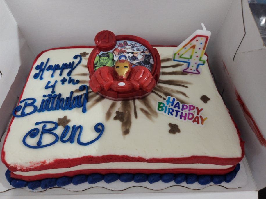 Lillianrose28's tweet photo. Happy Birthday Ben!!  Crazy fun loving and loving life at 4 years old!!! https://t.co/JjBgf0CIgZ