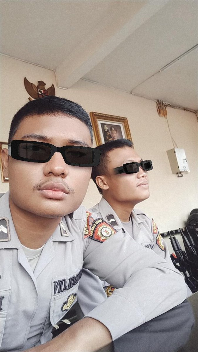danilsims's tweet photo. Semangat pagi👍
Tidak perlu berdasi, yg penting ga kenal gengsi
#mashok https://t.co/ISiqxxIJol