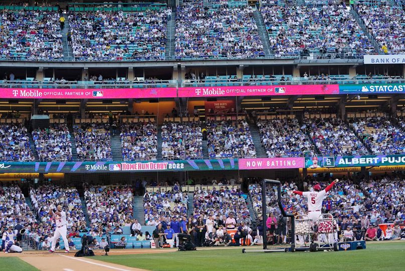Cardinals's tweet photo. Thank you for an incredible ride and one last show, @PujolsFive! https://t.co/l2g4jmcRos