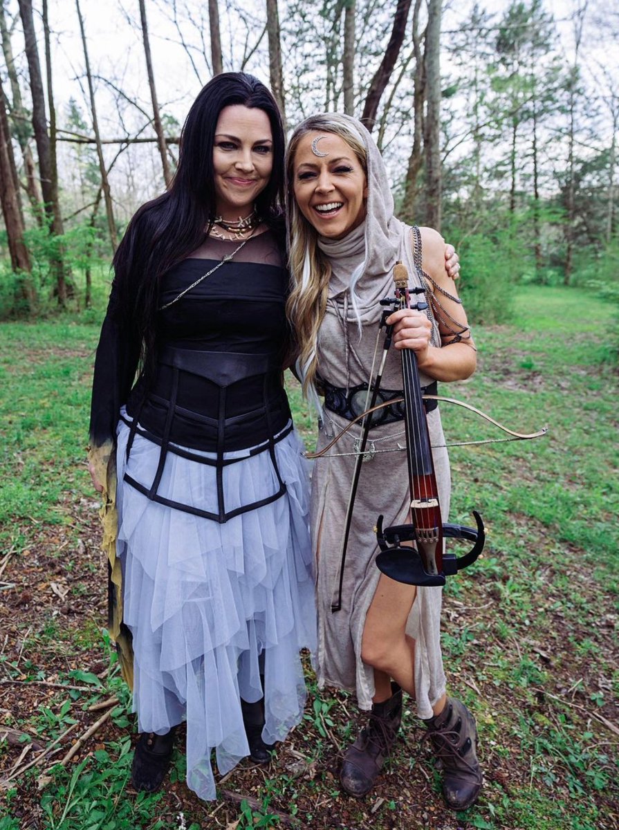 Lindsey Stirling tweet media