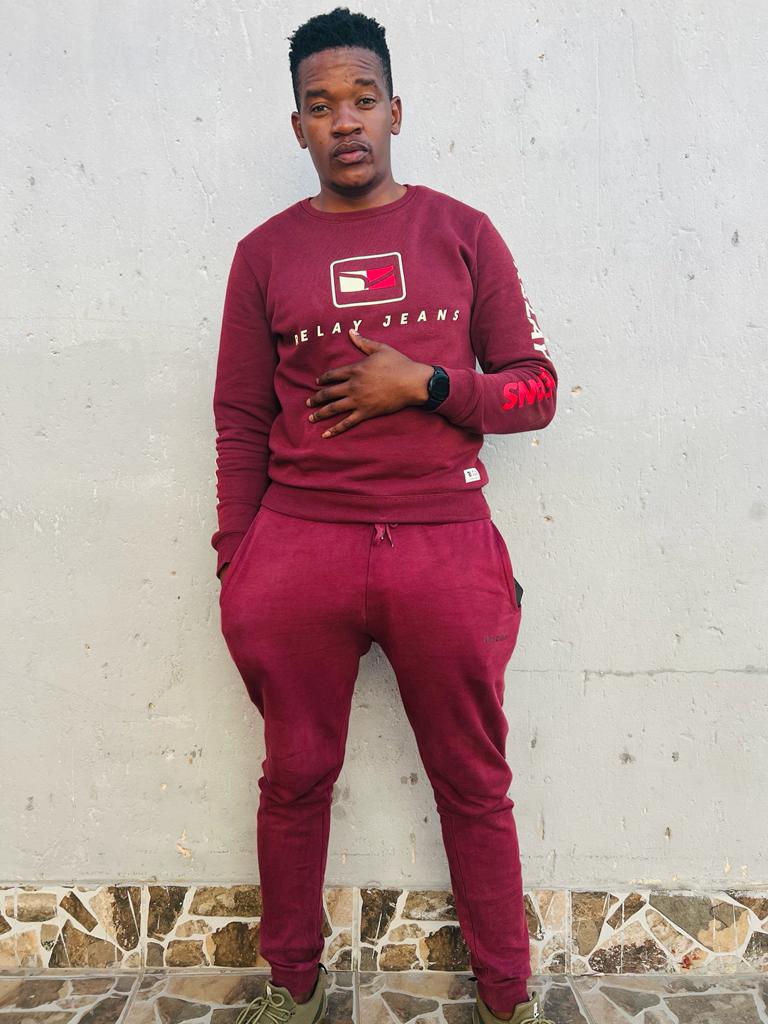 Kwaito72904559's tweet image. 