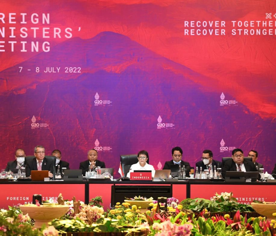 DTDjani's tweet photo. (1)  It’s a wrap for the G20 Foreign Ministers’ Meeting! 🙌🏼👏

At the meeting which was held in the beautiful Island of Bali, 7-8 July 2022, Ministers and Heads of Delegations discussed ways to strengthen multilateralism, food and energy security. https://t.co/QPGw6PjXKQ