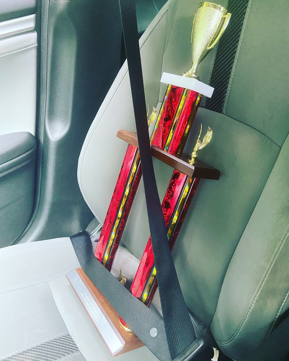 NathanielVand13's tweet photo. Safety first!!! #TrophyKing #betterthanyou https://t.co/EvOB0Cc08f