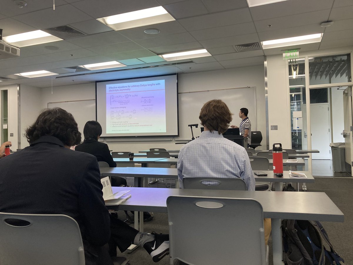 ankurg90's tweet image. Great start to #ACSColloids for @LIFE_Boulder. @fihesev gave a talk in the Langmuir Student Award Session. This was followed by @ArkavaGanguly’s presentation  on Active Matter. Nathan Jarvey presented our recent work in the Energy Systems session.