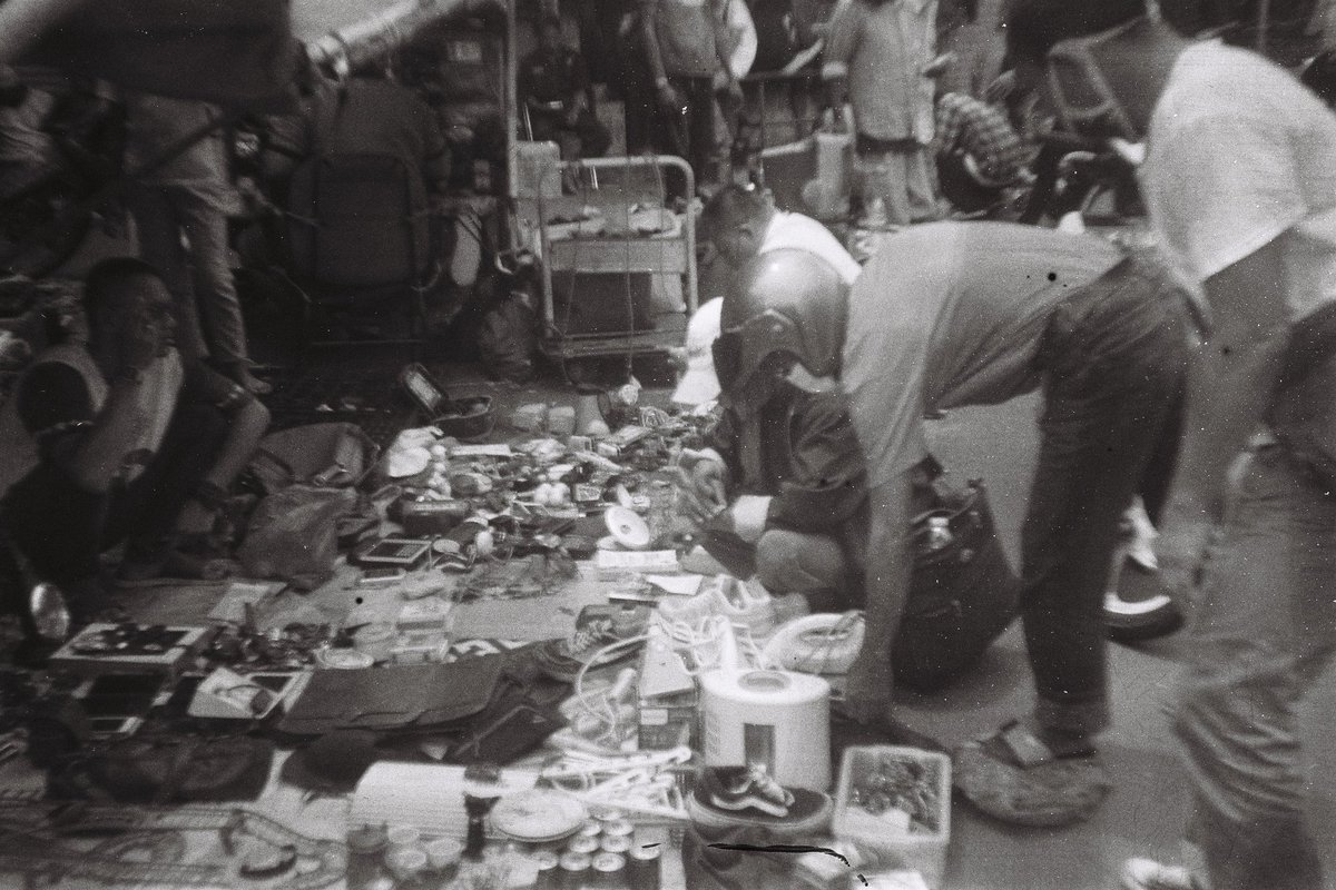 micromacro4444's tweet photo. Auction Open @exchgART

"Marketplace"
 Starting Price : 0.5
 Floor Price : 0.5
Auction Period : 2 Day

"An Image Not Only Enjoyed With The Eyes, But Its Enjoyed With Heart"

Link : https://t.co/4BFkf9Chcx

#exchangeart #SolanaNFT  #SolanaUniverse #photographynfts https://t.co/JaCprDdfFW