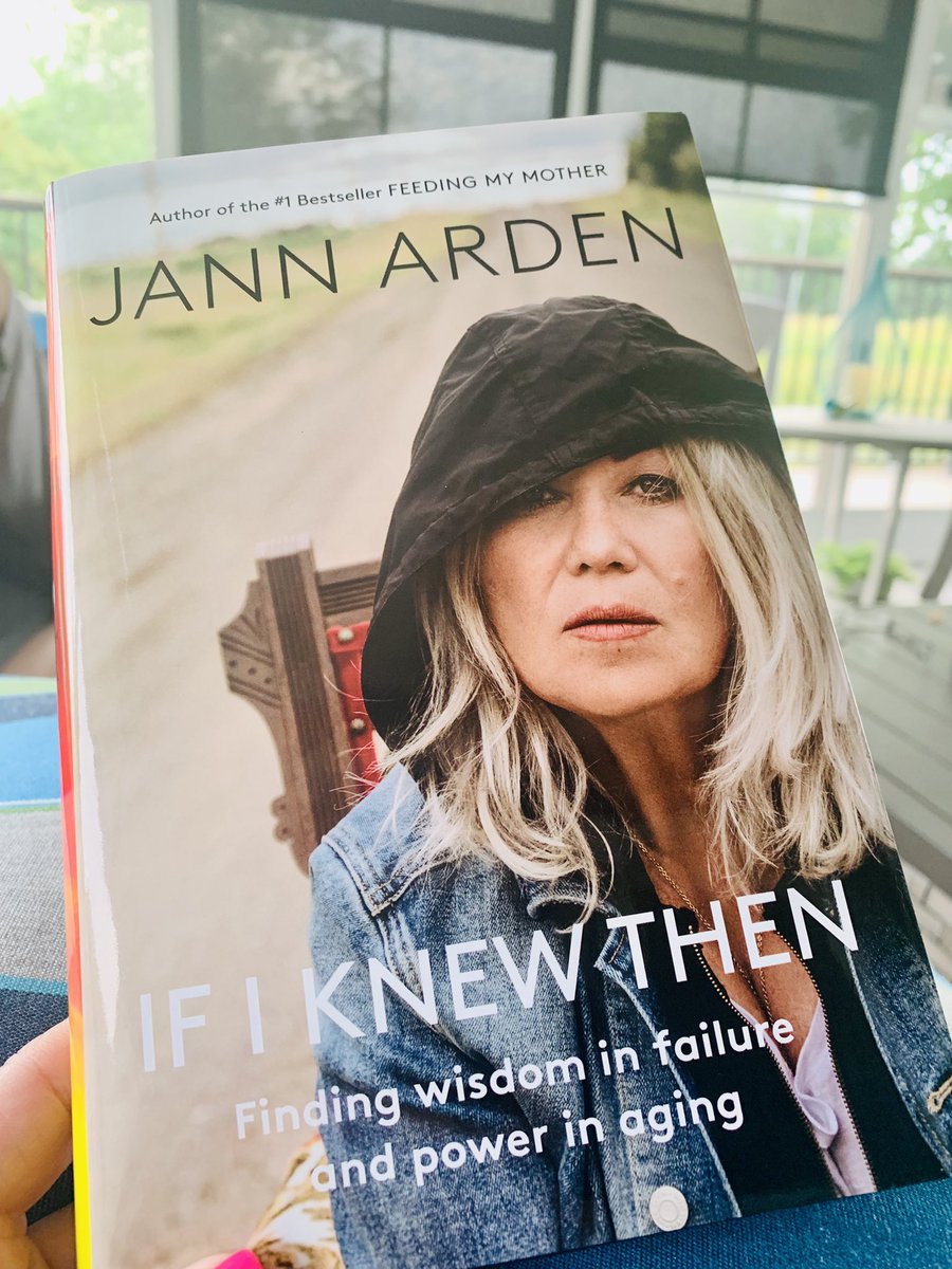 Tiffany Mountenay tweet media