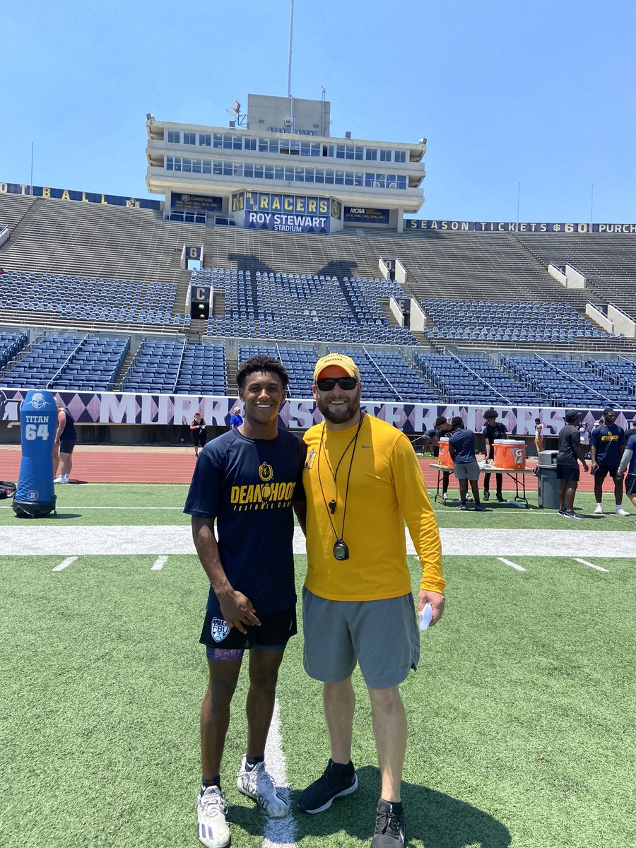 Thank you <a href="/CoachYonBoone/">Yon Boone</a> and <a href="/racersfootball/">Murray State Football</a> for having me, had a great day ballin out today!@CoachBoykin_ <a href="/CoachDeanHood/">Dean Hood</a> <a href="/CoachDSanders/">Dillon Sanders</a> <a href="/CoachBHodges/">Ben Hodges</a> <a href="/PlayBookAthlete/">PLAYBOOK ATHLETE</a>