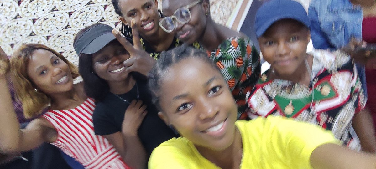 Wikimediayo's tweet photo. Today, the Yoruba Wikimedians User Group organized an edit-a-thon to increase the number and quality of contents about women on Yoruba @Wikipedia as part of the global @Wiki_Gap contest. A total of 172 new articles were published on Yoruba Wikipedia 
@SwedeninNigeria @Wikimedia https://t.co/SknWFwPhfE