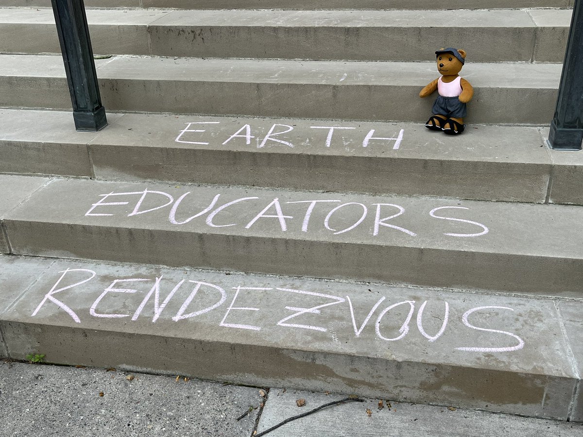 AMSeducation's tweet photo. #CelsiusBear is thrilled to be engaging in @nagtgeo #EarthER22. We’re here participating and learning from others as a part of our K-13 mission to support #EarthScience literacy for all! https://t.co/bY93mkQTH8