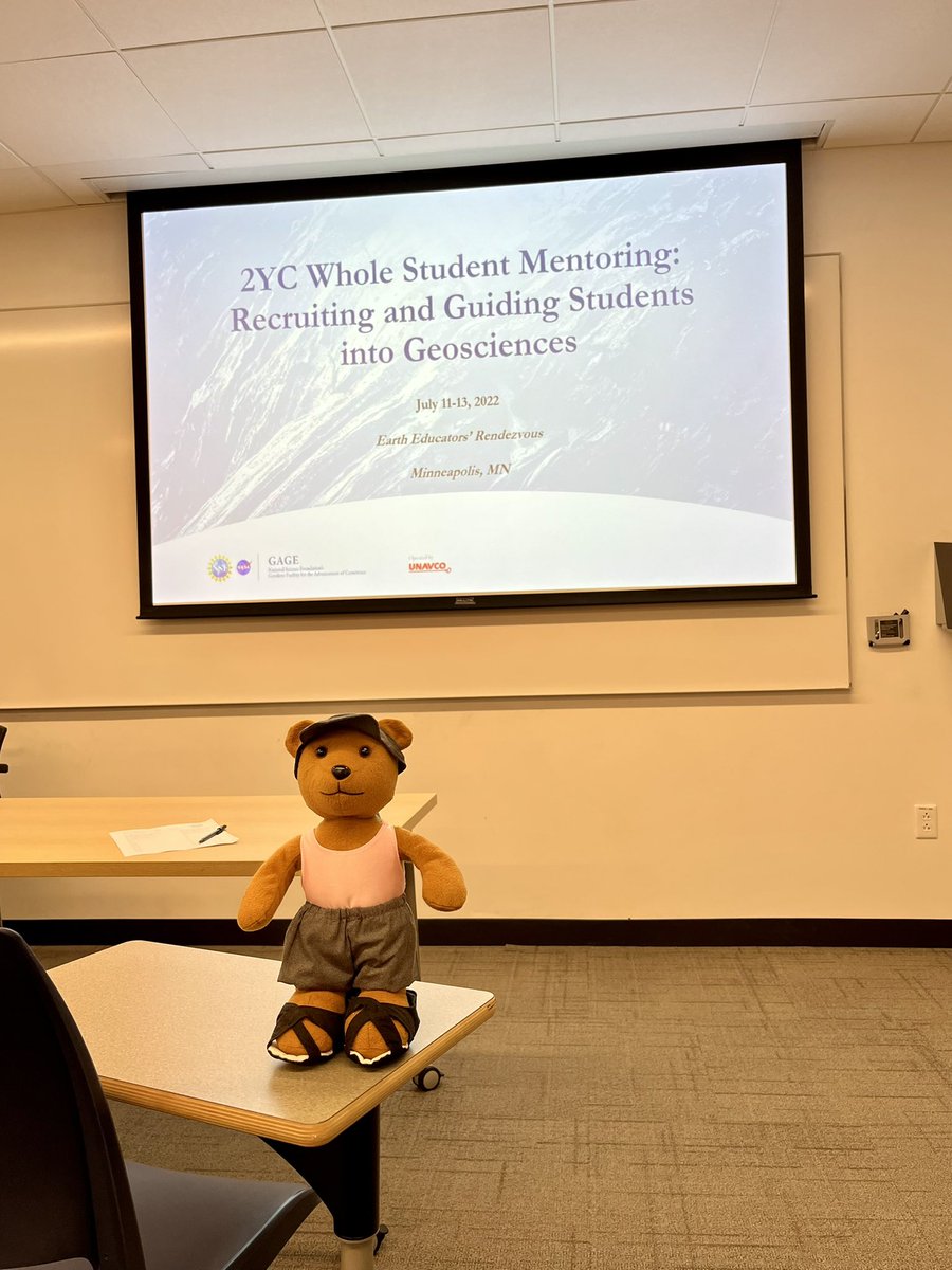 AMSeducation's tweet photo. #CelsiusBear is thrilled to be engaging in @nagtgeo #EarthER22. We’re here participating and learning from others as a part of our K-13 mission to support #EarthScience literacy for all! https://t.co/bY93mkQTH8