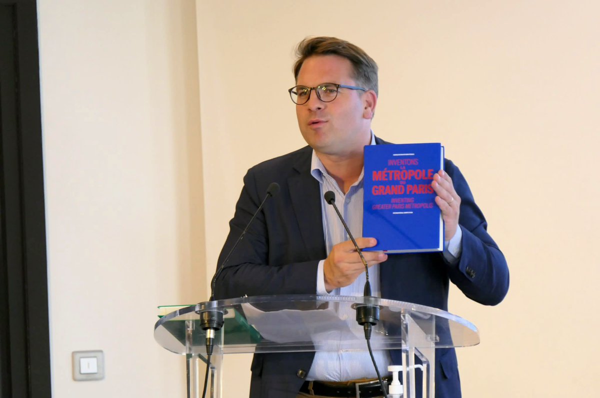 geoffroyboulard's tweet photo. #GrandParis #innovation 
✅ Plus d’une quarantaine de startups et acteurs de l’innovation dans la ville réunies par la @GrandParisMGP autour des 60 finalistes d’#InventonslaMetropole #IMGP3 pour étoffer les offres finales (automne 2022). 
@patrick_ollier https://t.co/nQATOqoGKK