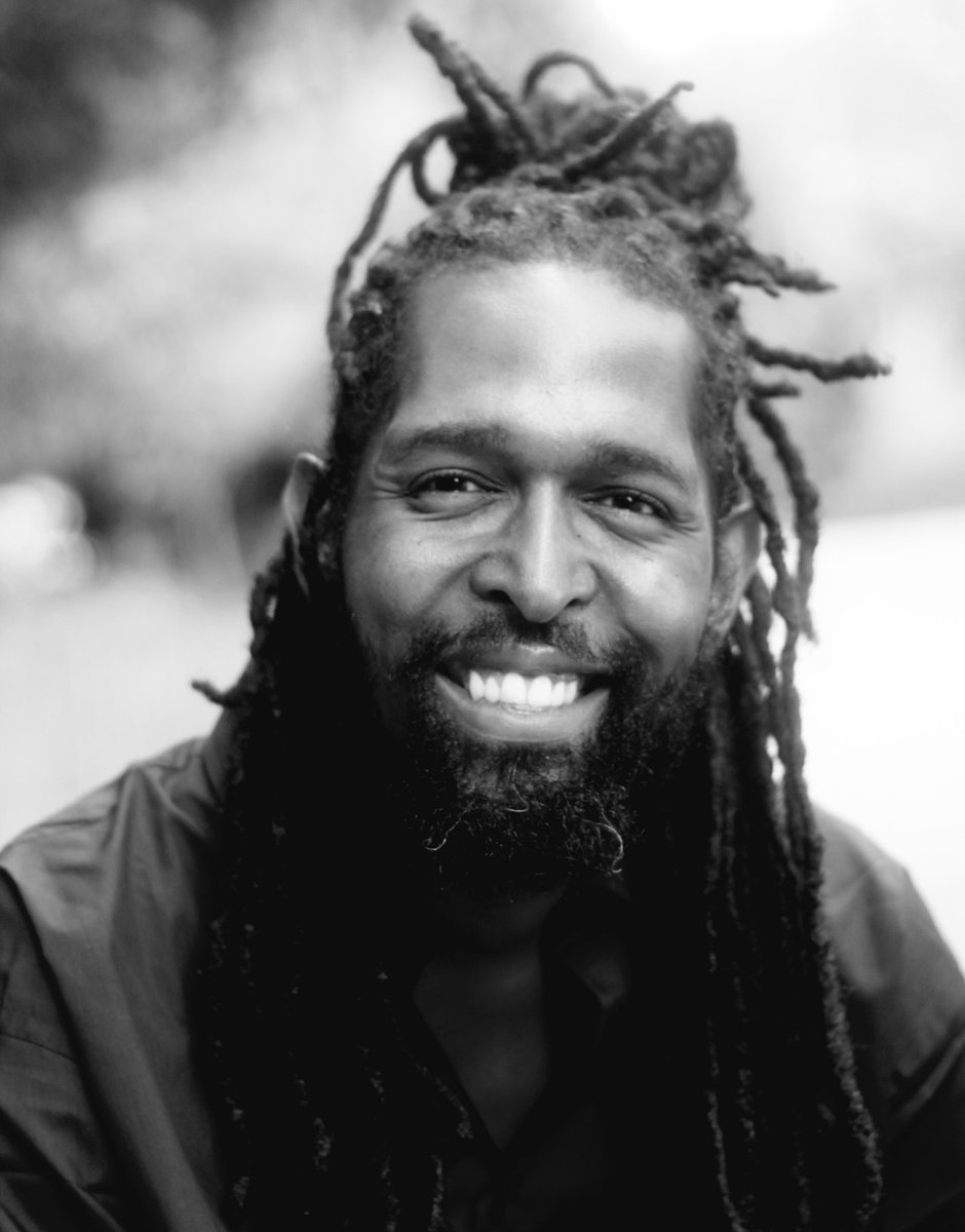 ImReneOlivierre's tweet photo. This will be my week, and it will be yours if you speak it into existence βπΎβπΎβπΎ
#BlackMan #BlackBeardedMan #BlackMenWithBeards #MelaninPoppin #MelanatedMan #MelaninMagic #Locs #LocsOfInstagram #LocStyle #MenWithLocs #LocLivin #LocLove #LongLocs #LongHair #ReneOlivierre https://t.co/Veb1QxceRT
