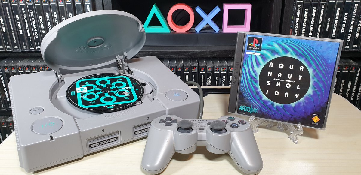 PS1Archive's tweet image. #PS1Archive Did anyone have Aquanauts Holiday back in the day? No I know (including myself) had never heard of it. It&apos;s more of a software toy than a game and has you explore the depths of the ocean and build a coral reef 🦈. #PS1 #PSX #PlayStation #RetroGames #GamersUnite