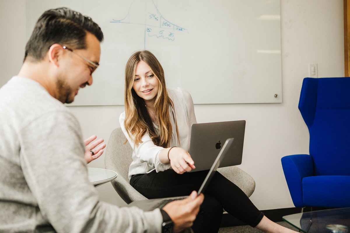 sureshcs's tweet photo. There has been a lot of activity in @SingleStoreDB. We have been hard at work to bring new game-changing database capabilities. To find out what we have been up to check out the agenda for our [r]evolution 2022 event this Wednesday https://t.co/oBD2Lm4S7f. https://t.co/Wjfq8wH2Oc
