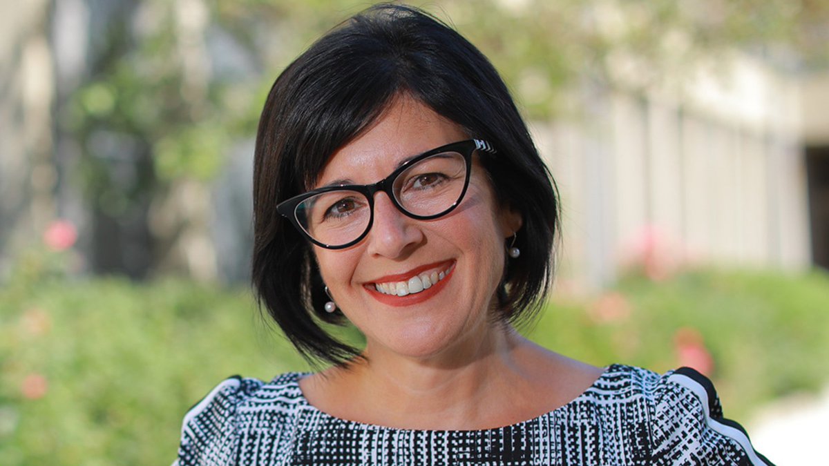 ChicagoKentLaw's tweet photo. We are happy and excited to welcome @nicolebporter as the new director of @illinoistech's Chicago-Kent’s Institute for Law and the Workplace. 👏
An expert in discrimination and disability law, she has excelled both in practice and academia. - https://t.co/KfIN0KEGn9
#IllinoisTech https://t.co/uzeWMS6CsS