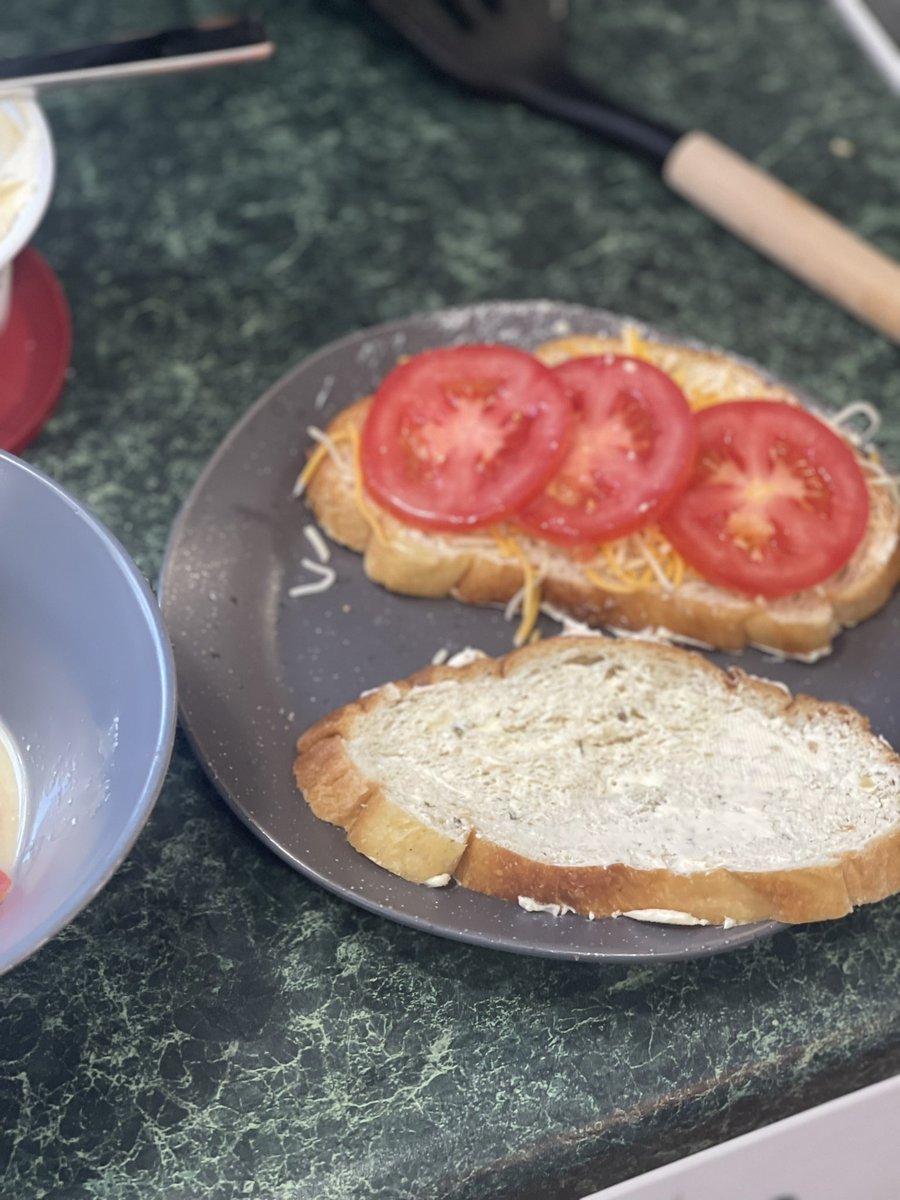 DuffPlate's tweet photo. Cooking up a new post #homecook #cooking https://t.co/WKRgpb2obZ