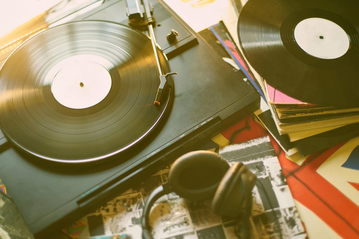 IndigCloud's tweet photo. What’s better than listening to your favourite old records? Listening to them anywhere, any time on the Indigenous Cloud app.

Check it out in your app store!

#IndigenousCloud #IndigenousMusic #MusicStreaming #MusicLibrary https://t.co/WzY2h1vLZm